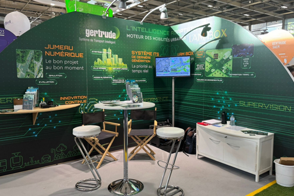stand de Gertrude Saem au salon des maires 2025